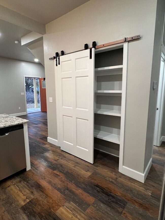 Foto del edificio - 1415 6th St