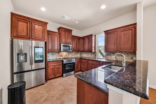 Foto del edificio - 1607 W Dallas St