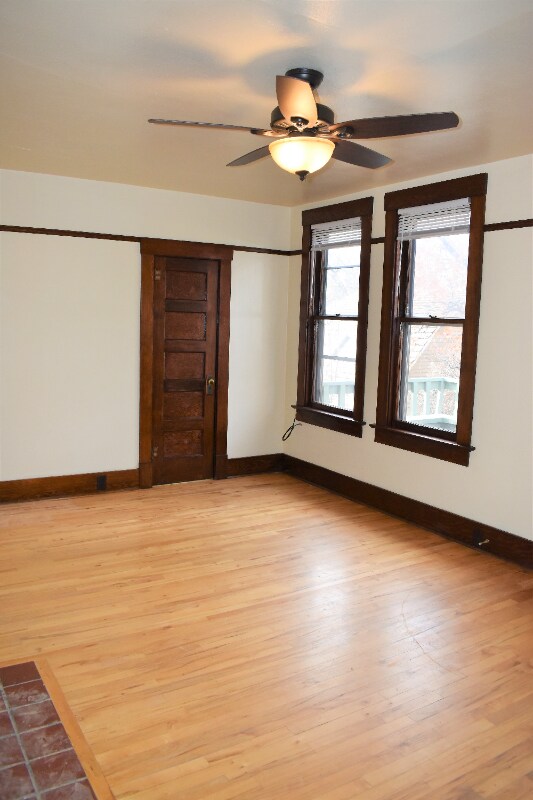 Building Photo - 516 W Olive St