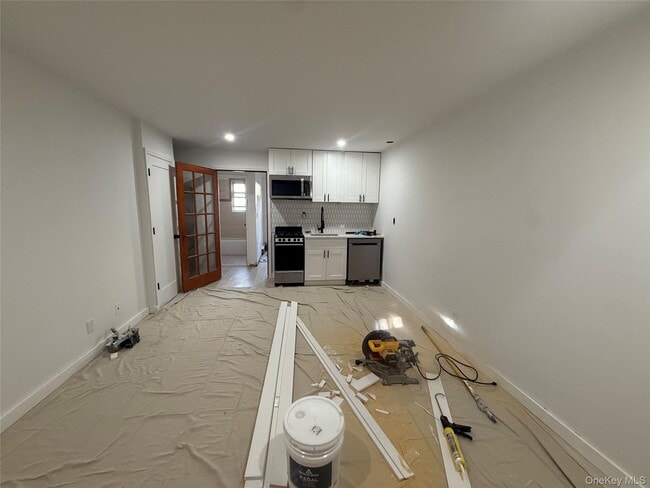 Foto del edificio - 750 E Broadway