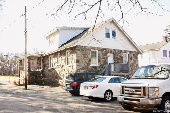 Building Photo - 51 Estrada Rd