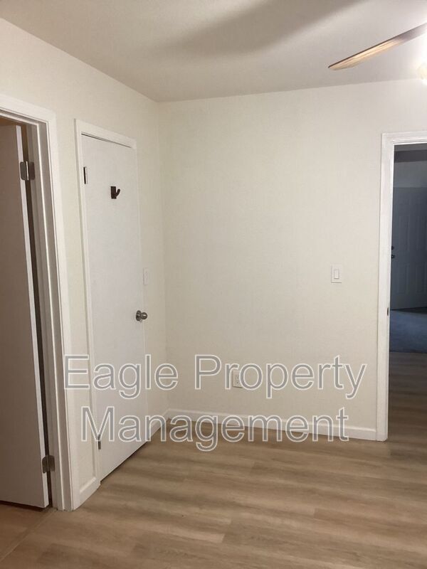 Foto del edificio - 2615 N. El Dorado St.