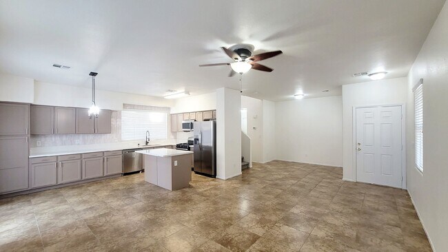 Foto del edificio - 9452 Plover Falls Ave