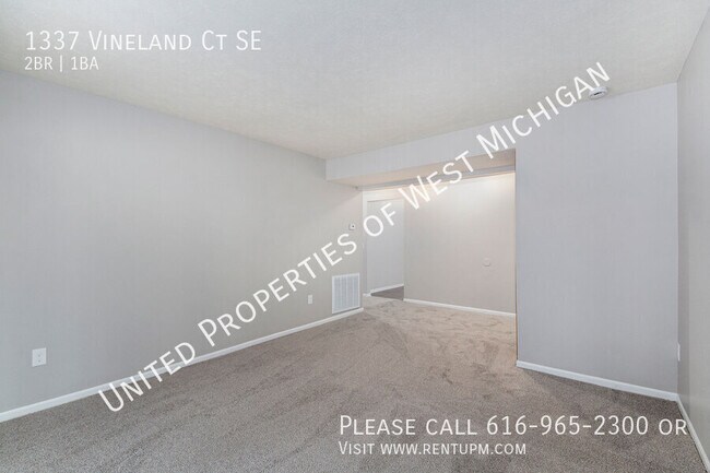 Building Photo - Available Now | 2 Bedroom 1 Bath Apartment...