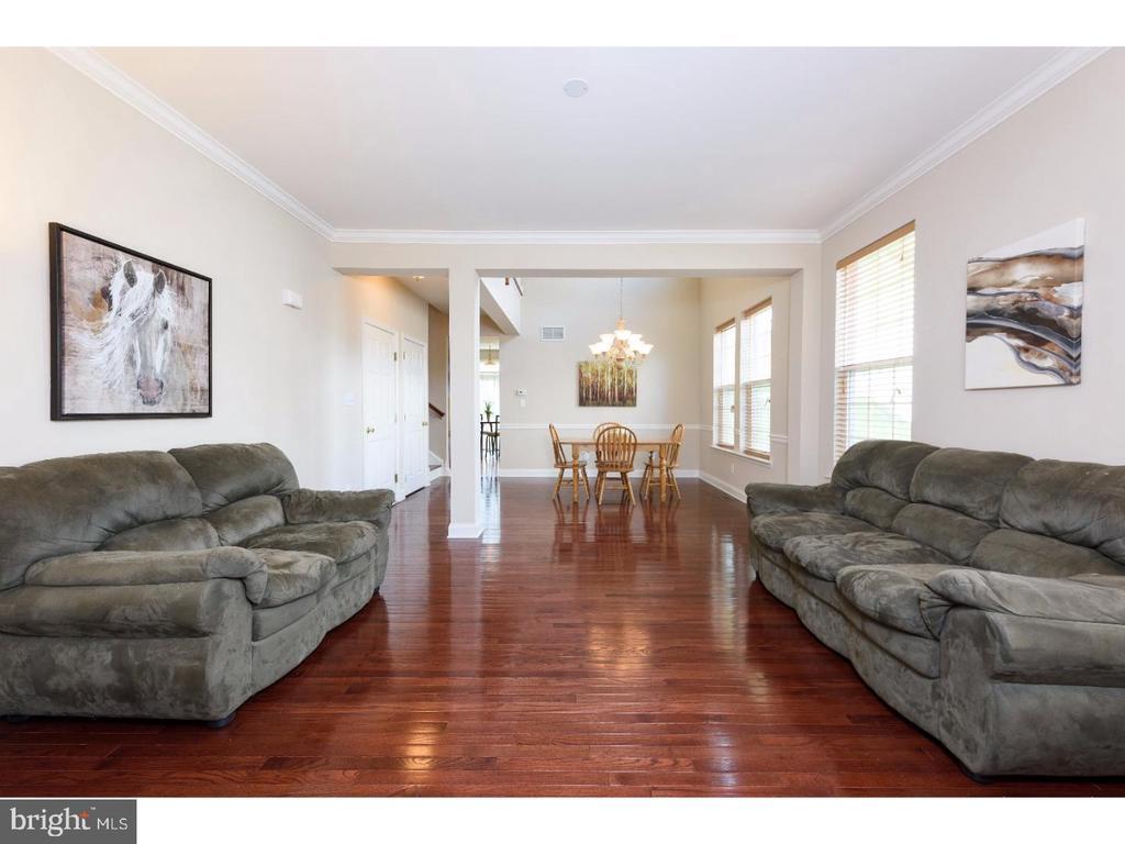 Primary Photo - 345 Dartmouth Rd