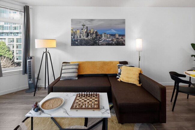 Foto del edificio - 2415 2nd Ave