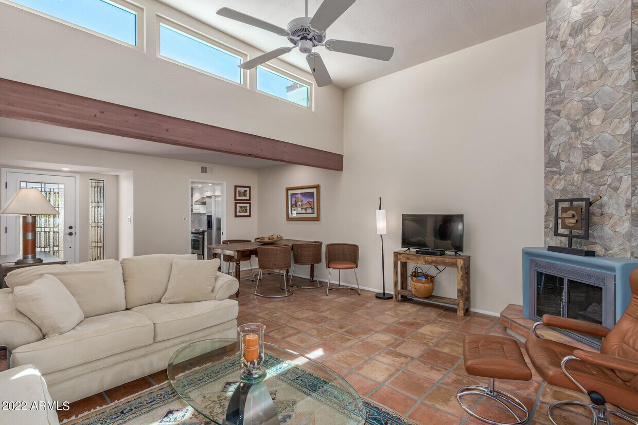 Foto principal - 18718 E Rio Ln