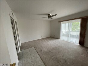 Building Photo - 1615 SE 46th Ln