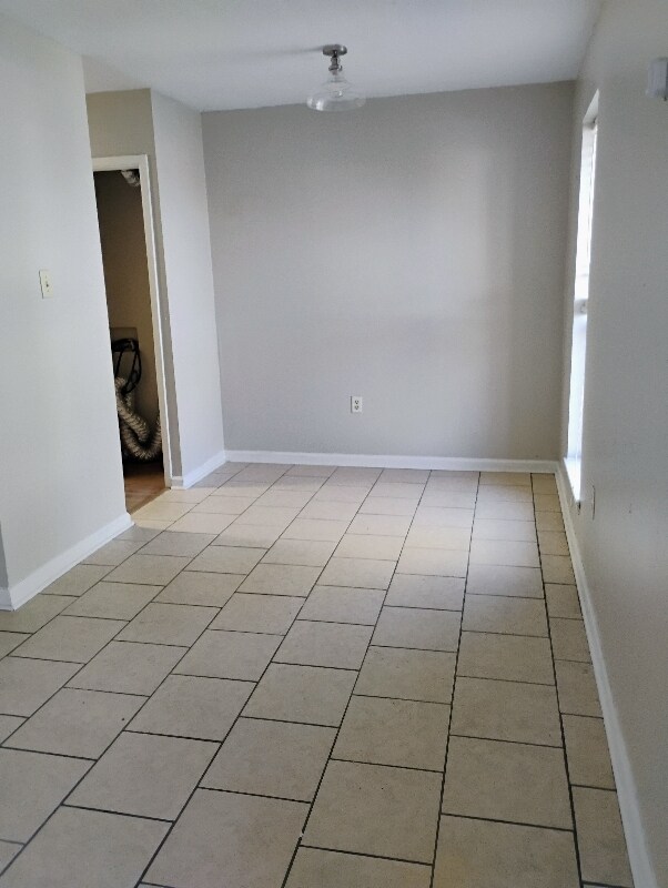 Foto del edificio - 1644 Lake Calais Ct