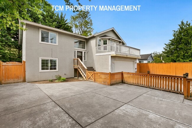 Foto del edificio - 2317 S 128th St