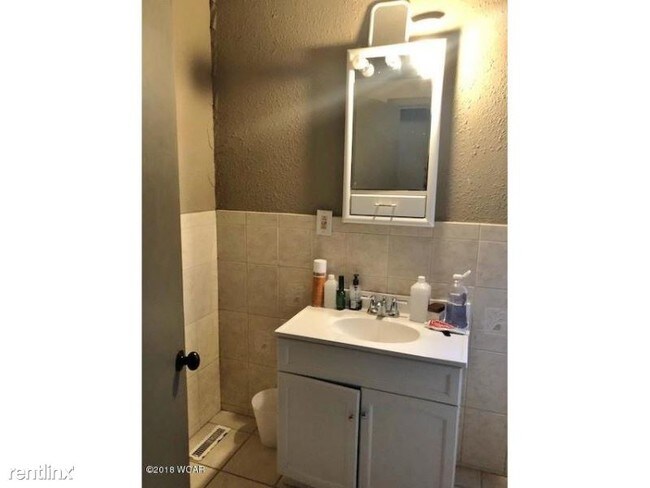 Building Photo - 5 br, 2 bath House - 413 15th street sw
