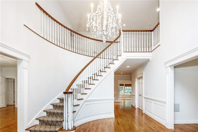 Foto del edificio - 34 Saxon Wood Rd