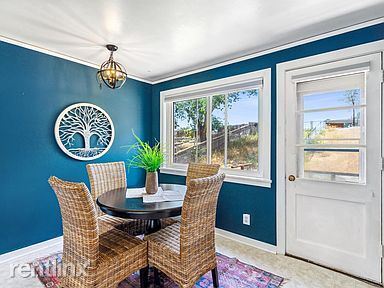 Foto del edificio - 3 br, 1 bath Condo - 3851 Alabama Avenue C