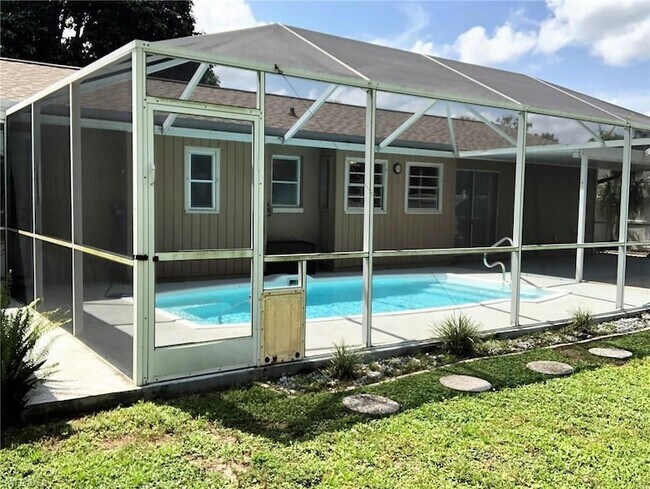 Foto del edificio - 10328 Windley Key Terrace