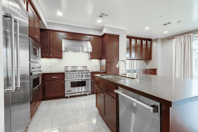 Foto del edificio - 52 Summit Way