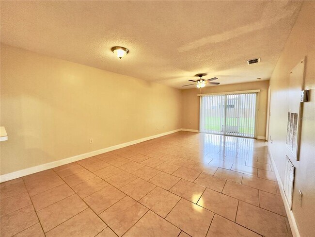 Foto del edificio - 13313 Fairway Glen Dr
