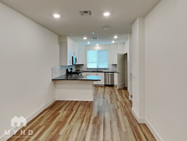 Foto del edificio - 4080 Linden St