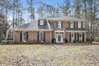 Building Photo - 107 Edens Edge