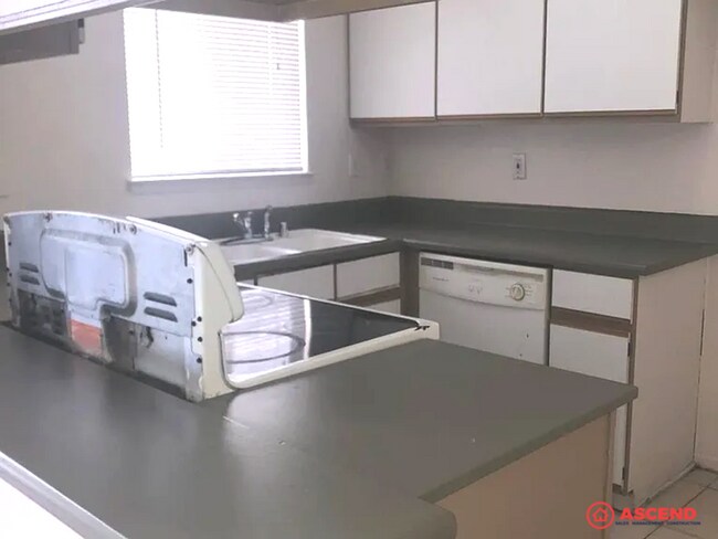 Foto del edificio - Cozy Apartment off Acres & White Ln!