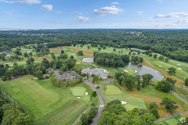 Woodway Country Club in Darien offers an 18-hole golf course and various outdoor activities.