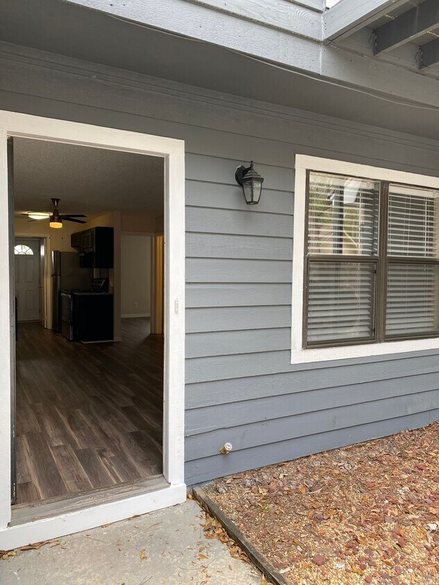 Foto principal - 125 Arbor Rd