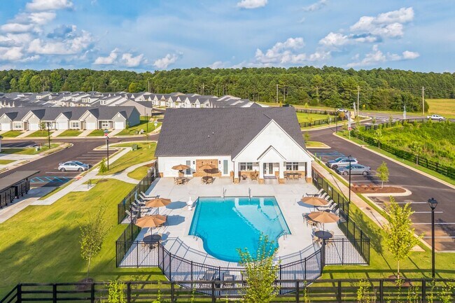 Foto del edificio - Cottages at Dawsonville