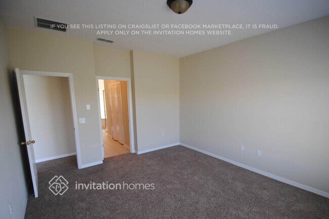 Foto del edificio - 3575 Somerset Cir