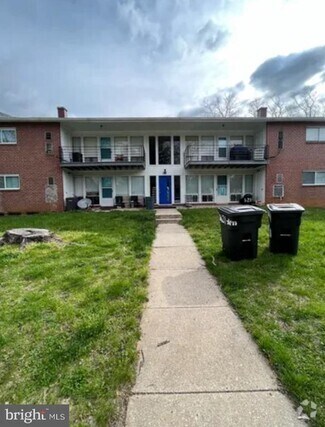 Building Photo - 3421 Glen Ave