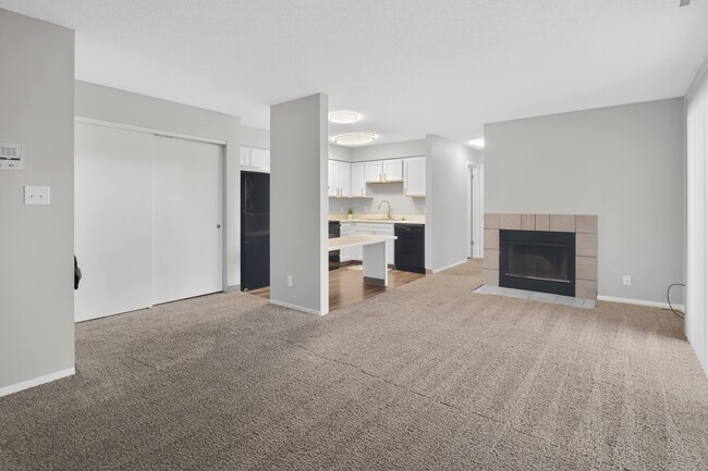 Building Photo - Windsor on the River