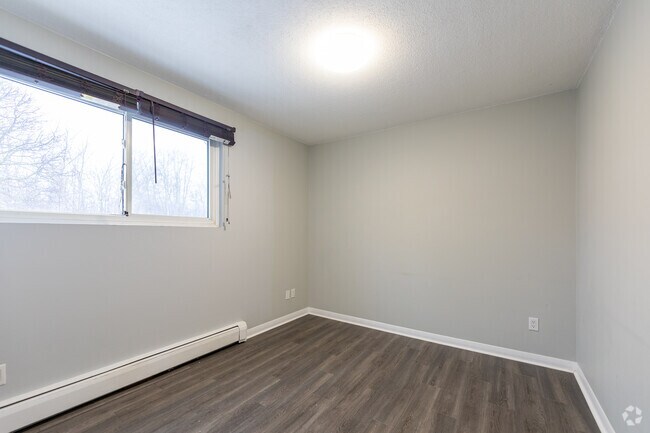 2 chambres, 1 salle de bain - Chambre - Westwood Drive Apartments
