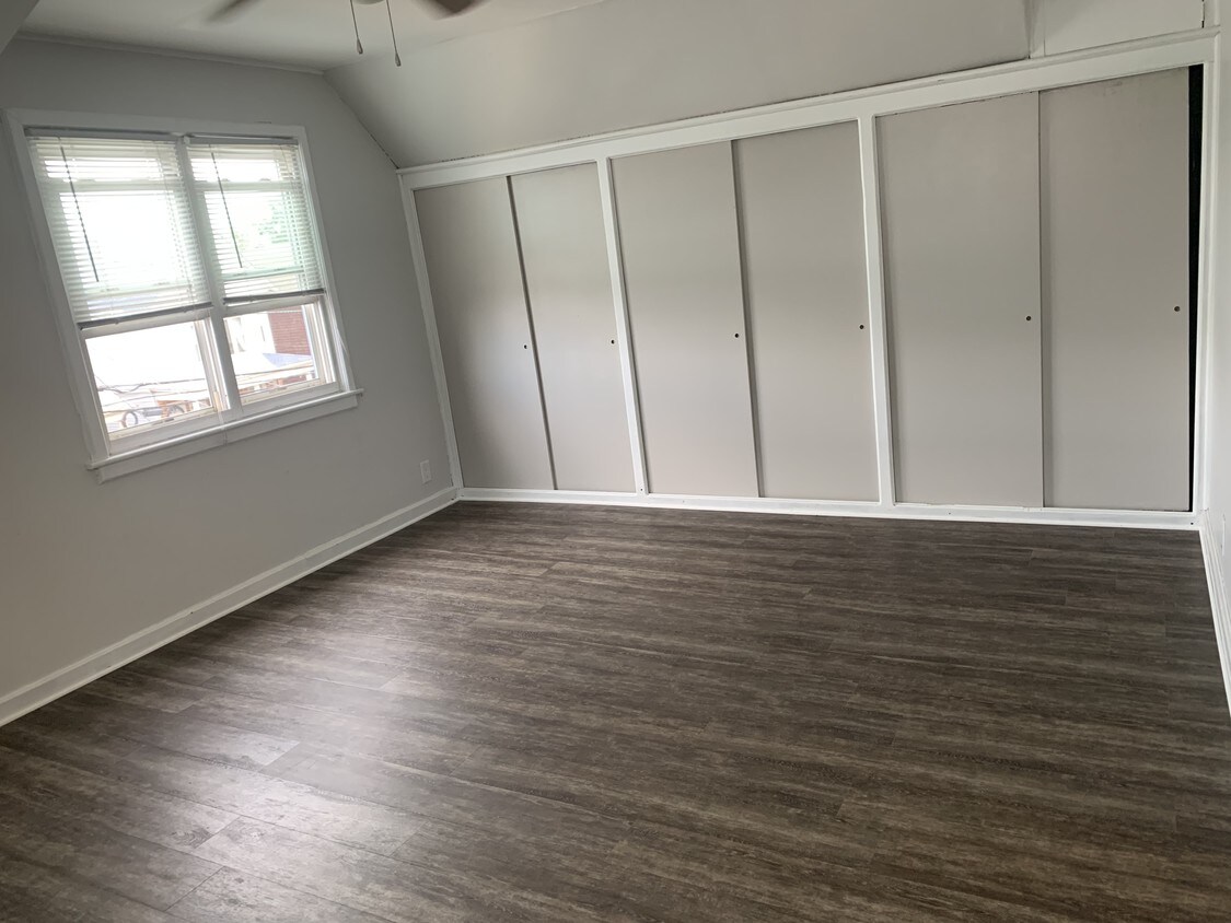 26 E 40th St, Bayonne, NJ 07002 Apartments in Bayonne, NJ