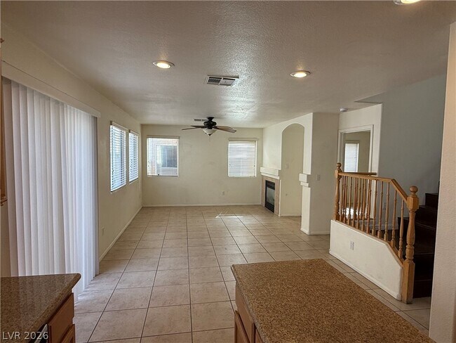 Foto del edificio - 4986 Lime Kiln Ave
