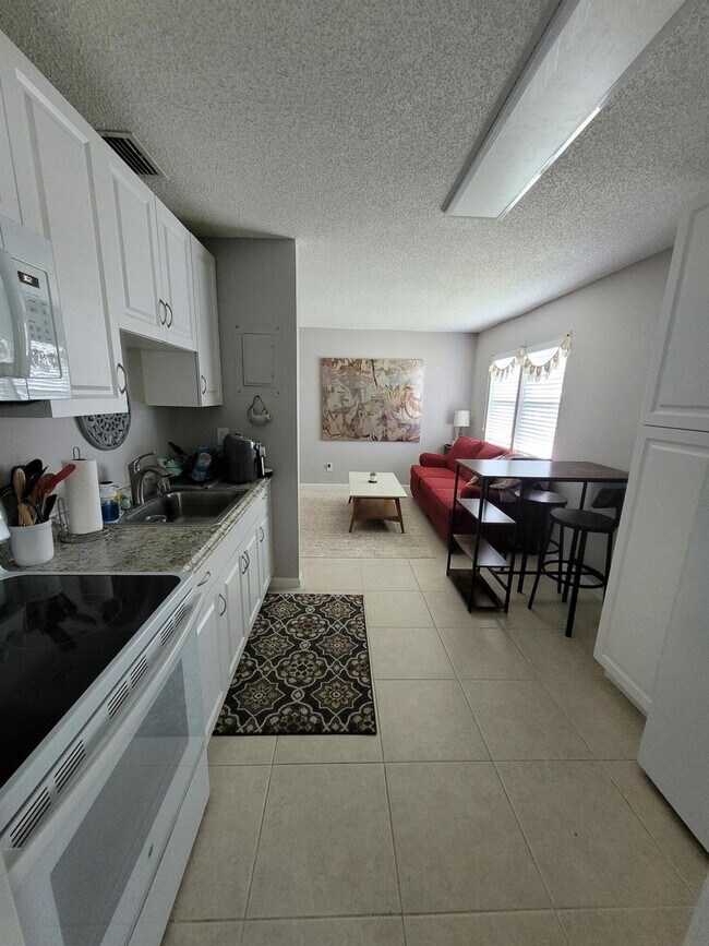 Foto del edificio - 333 SE Martin Ave