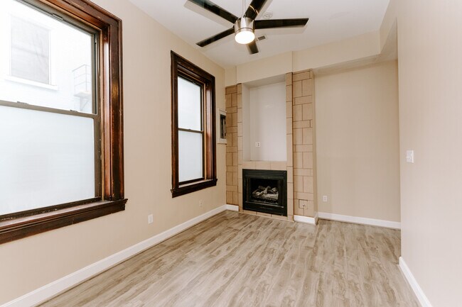 Fireplace in living room - 522 E 12th St