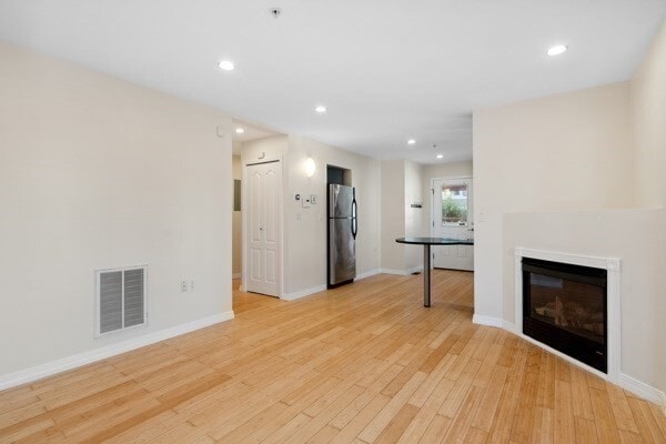 Building Photo - 65 Calumet St