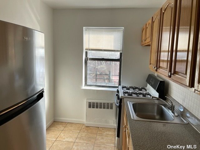 Primary Photo - 210-28 Hillside Avenue