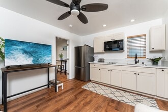 Building Photo - 72 Keala Pl