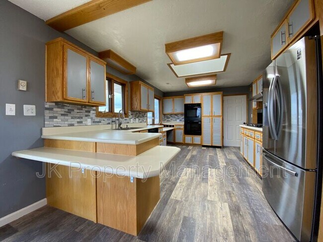 Foto del edificio - 23 Windsor Ln