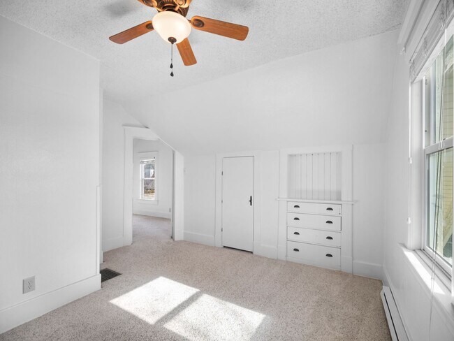 Foto del edificio - 4 Bed, 2 Bath Long Term Rental in GU District