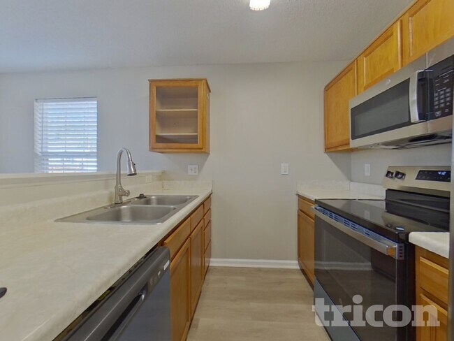 Foto del edificio - 3740 Longview Dr