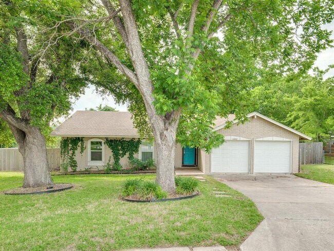 Building Photo - 6502 Highpoint Cove