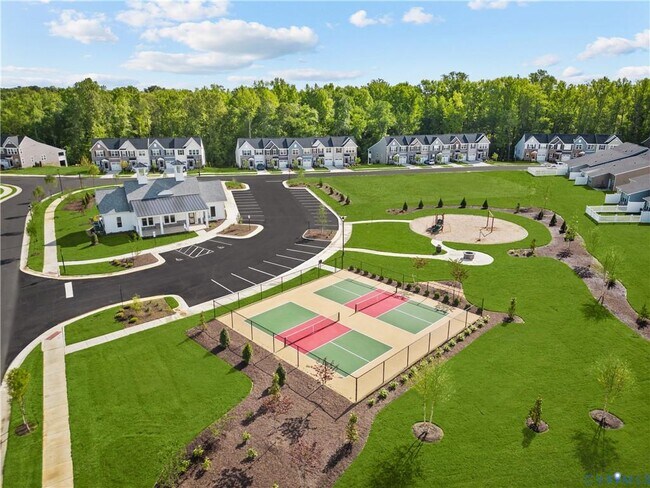 Foto del edificio - 5509 Addison Gate Dr