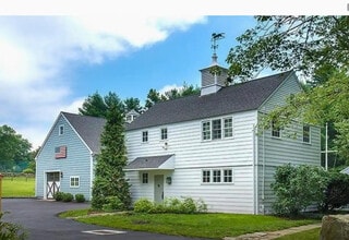 Building Photo - 437 Hulls Farm Rd