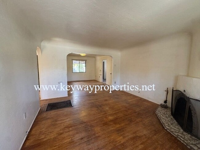 Foto del edificio - Classic 2 bed 1 bath home in NE ABQ