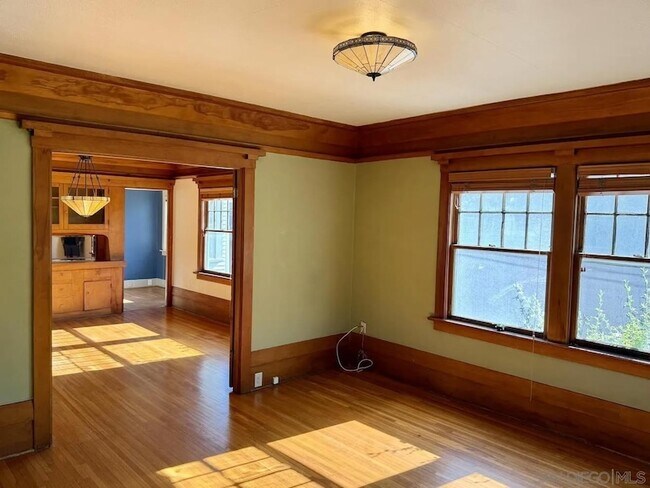 Foto del edificio - 3917 Hawk St