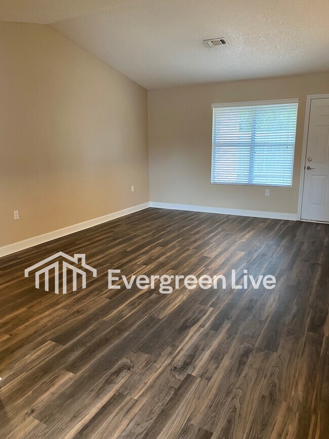 Foto del edificio - 72 Voda Ct