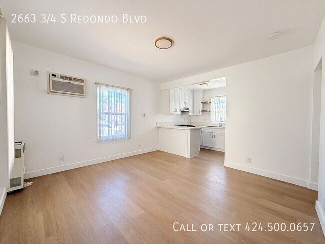 Building Photo - 2663 3/4 S Redondo Blvd-