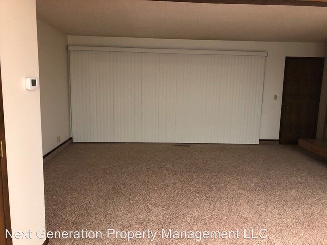 Building Photo - 2 br, 2.5 bath House - 88 Fairway Loop