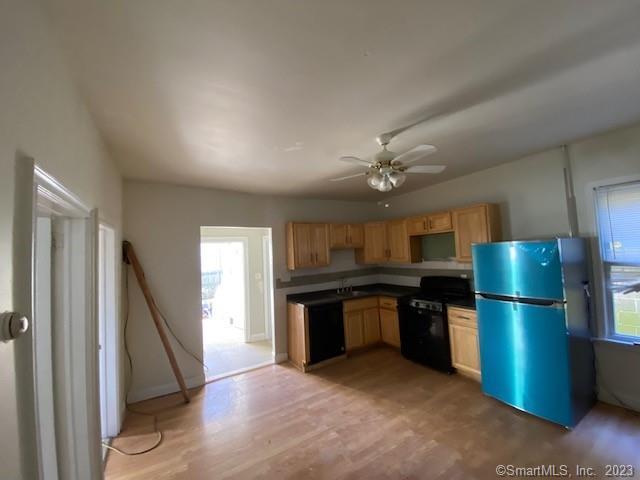 Primary Photo - 695 Beechwood Ave