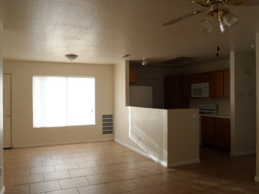 Building Photo - 25078 Camino del Sol